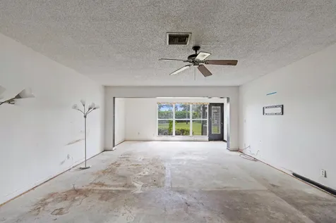 2805 SW 13th Street Delray Beach FL 33445