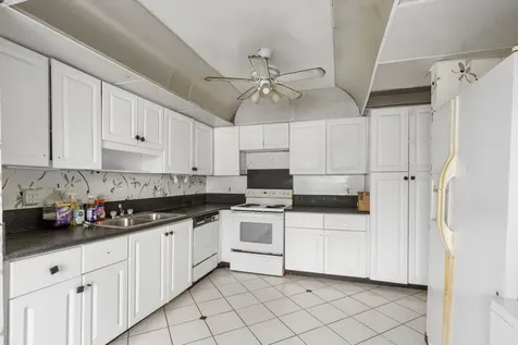2805 SW 13th Street Delray Beach FL 33445