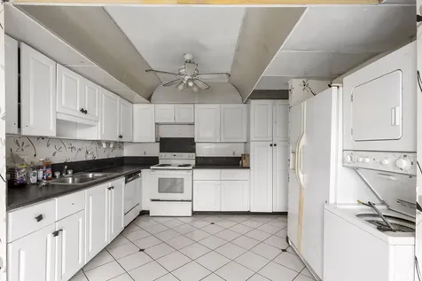 2805 SW 13th Street Delray Beach FL 33445