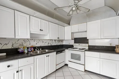 2805 SW 13th Street Delray Beach FL 33445