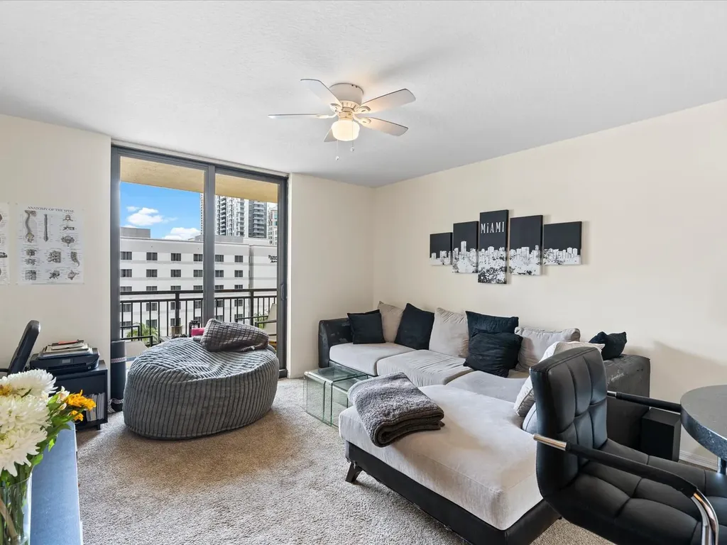 100 N Federal Highway Fort Lauderdale FL 33301