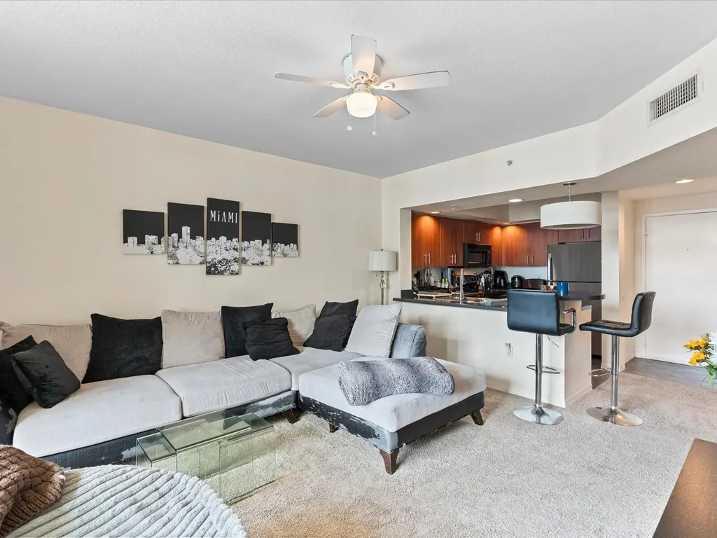 100 N Federal Highway Fort Lauderdale FL 33301