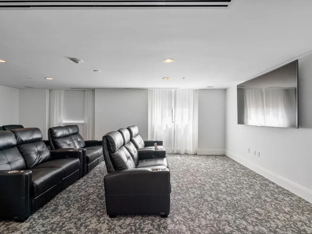 100 N Federal Highway Fort Lauderdale FL 33301