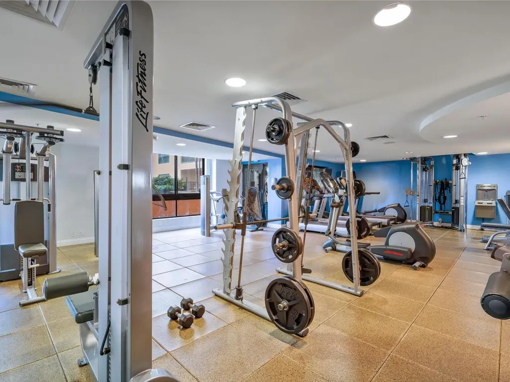 100 N Federal Highway Fort Lauderdale FL 33301