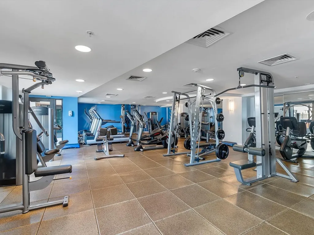 100 N Federal Highway Fort Lauderdale FL 33301