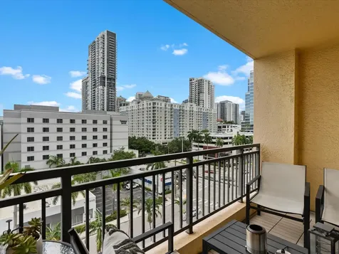100 N Federal Highway Fort Lauderdale FL 33301