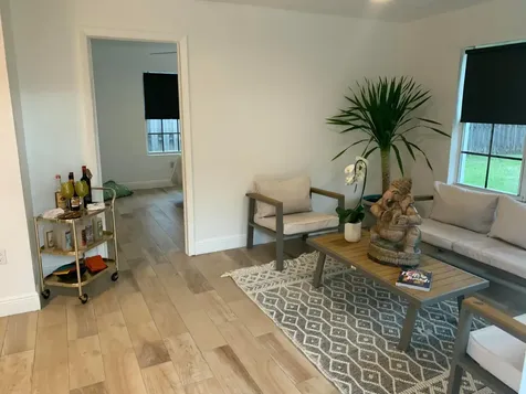 1436 NE 2nd Avenue Fort Lauderdale FL 33304