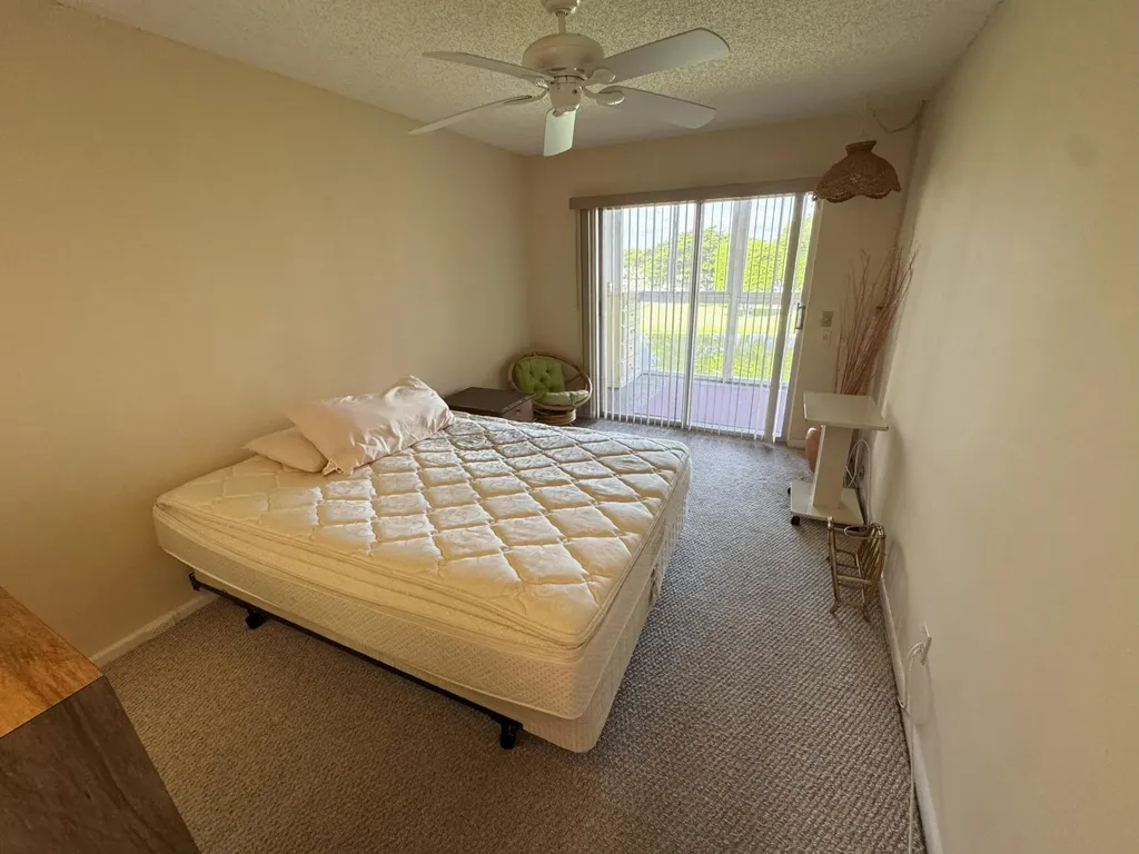 4075 Cornwall D Boca Raton FL 33434