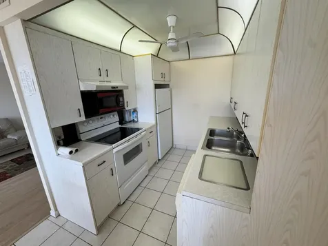 4075 Cornwall D Boca Raton FL 33434