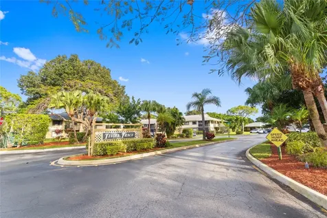 567 Trace Circle Deerfield Beach FL 33441