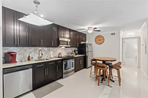 567 Trace Circle Deerfield Beach FL 33441