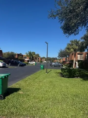 1210 SW 118th Terrace Davie FL 33325
