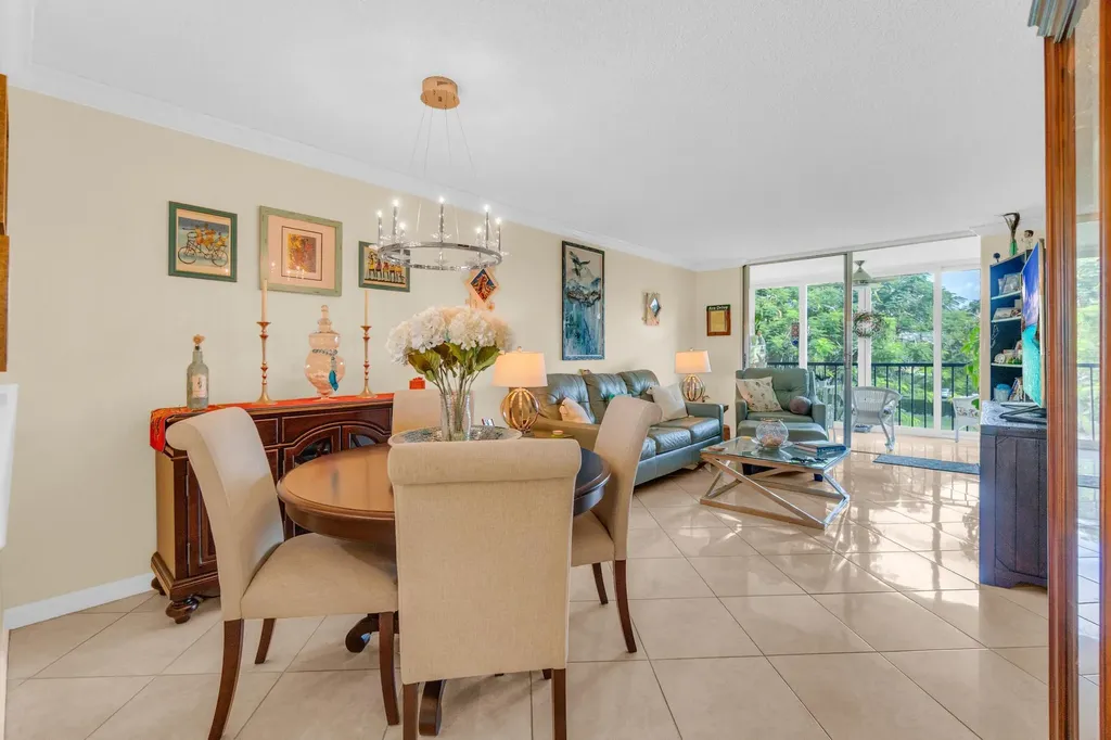6795 Huntington Lane Delray Beach FL 33446