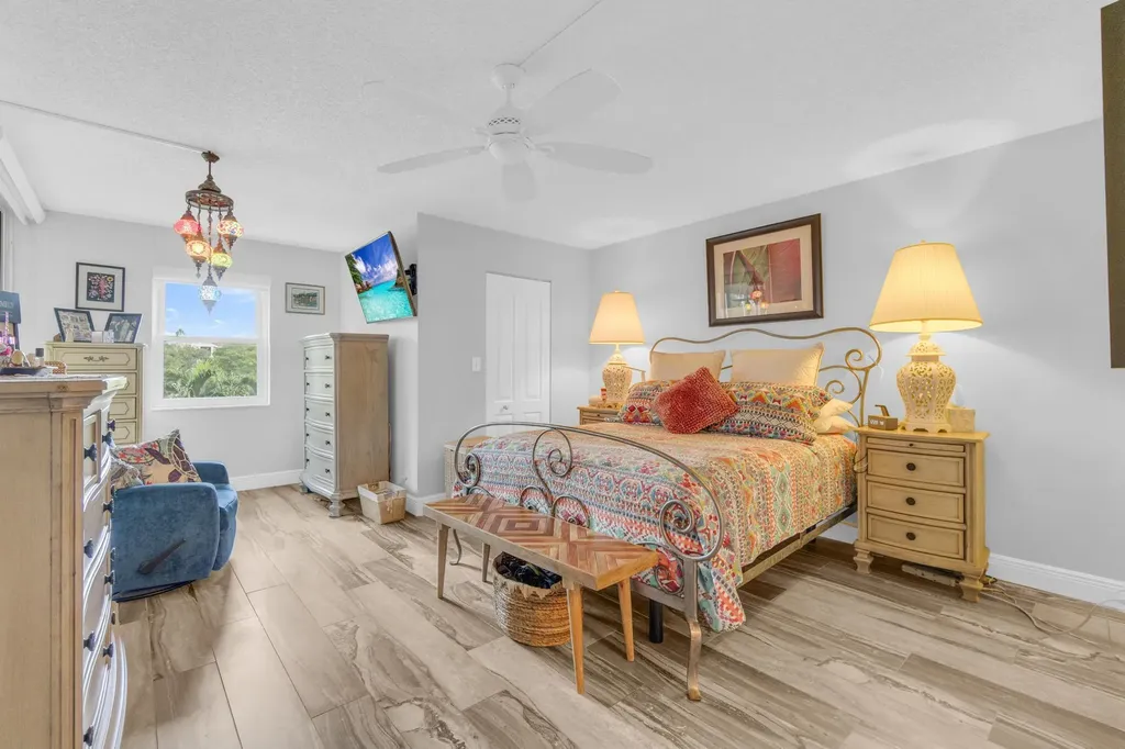 6795 Huntington Lane Delray Beach FL 33446