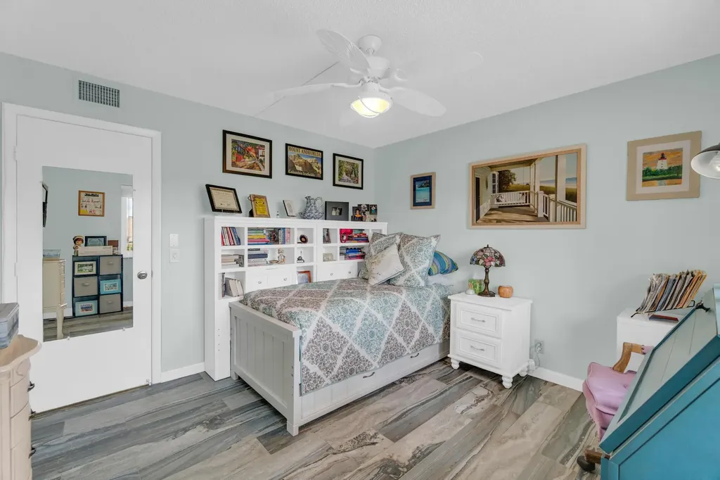 6795 Huntington Lane Delray Beach FL 33446