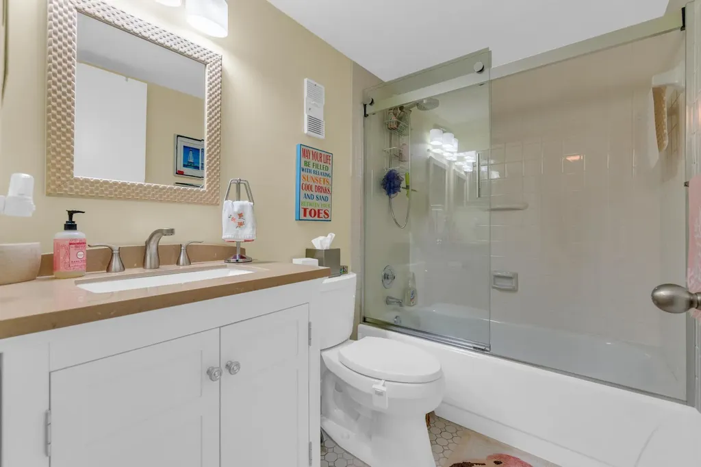 6795 Huntington Lane Delray Beach FL 33446