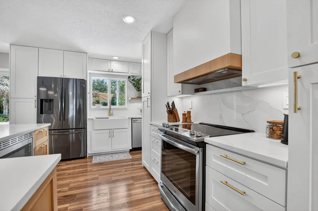 6951 NE 7th Avenue Boca Raton FL 33487