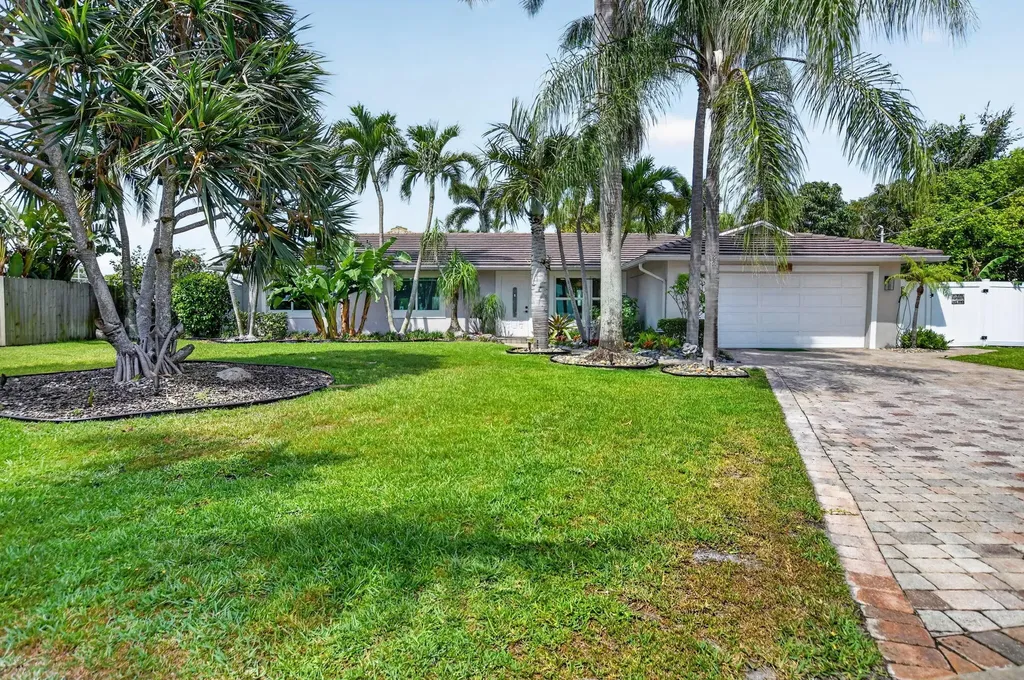 6951 NE 7th Avenue Boca Raton FL 33487