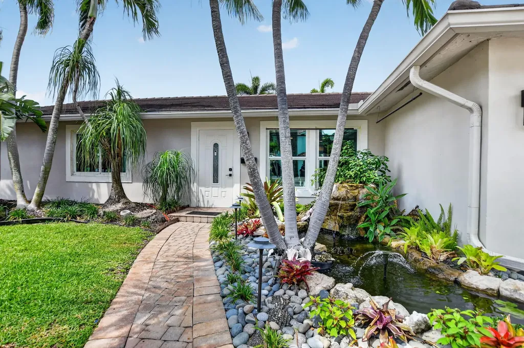 6951 NE 7th Avenue Boca Raton FL 33487