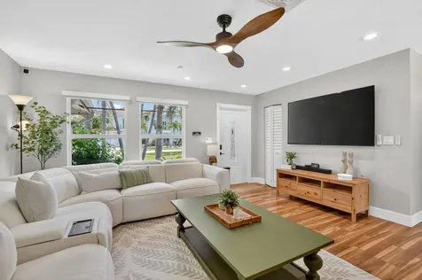 6951 NE 7th Avenue Boca Raton FL 33487