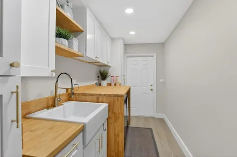 6951 NE 7th Avenue Boca Raton FL 33487