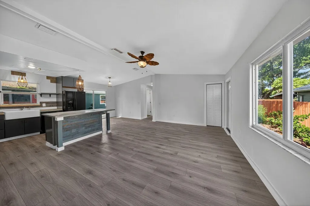 117 NE 8th Street Pompano Beach FL 33060