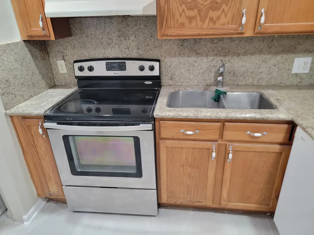 791 SE 1st Way Deerfield Beach FL 33441