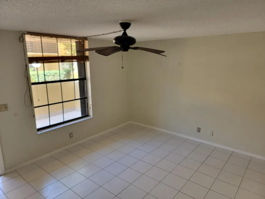 791 SE 1st Way Deerfield Beach FL 33441