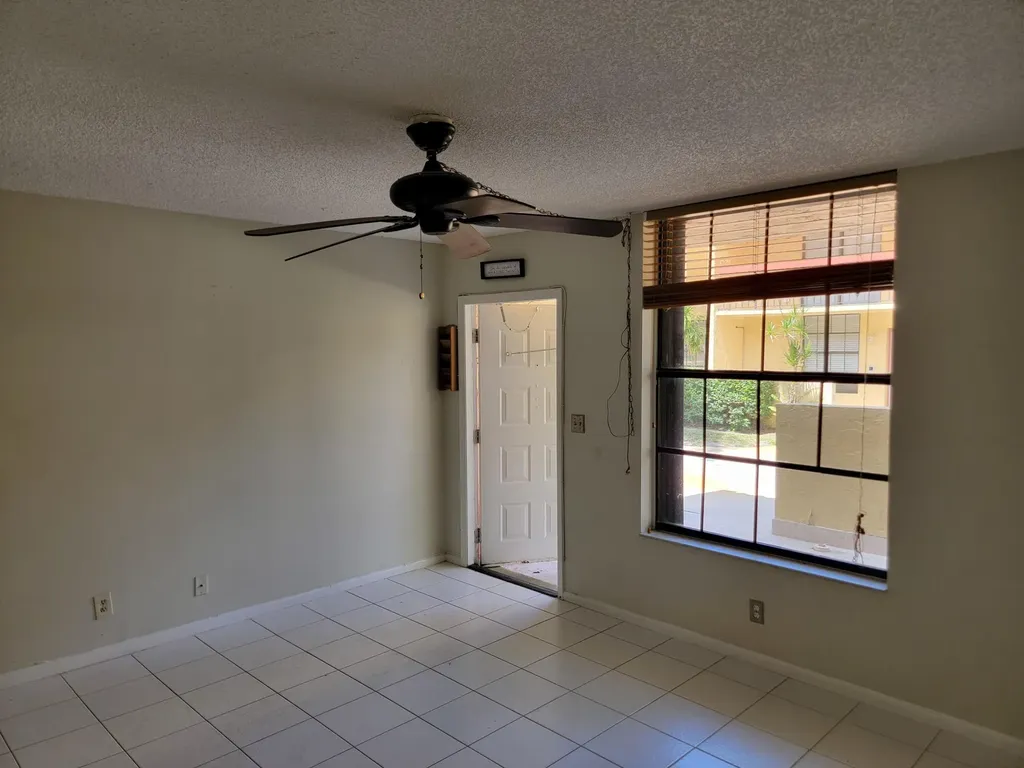 791 SE 1st Way Deerfield Beach FL 33441