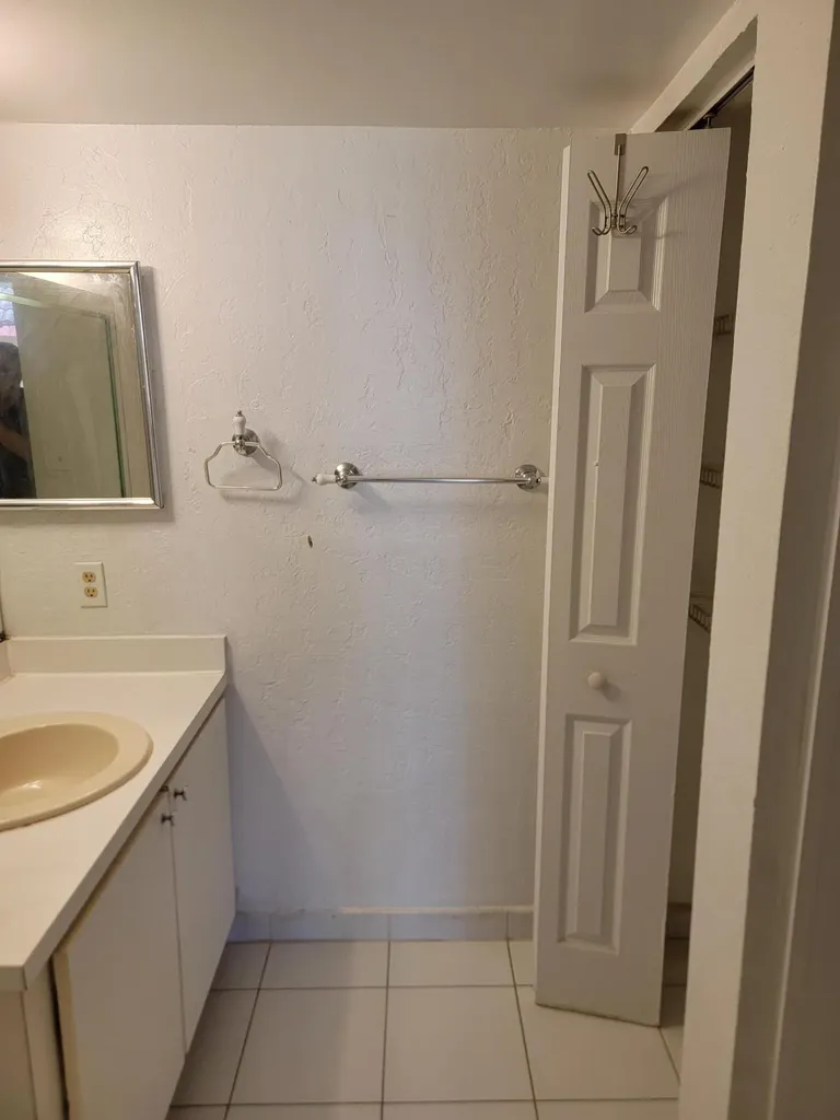 791 SE 1st Way Deerfield Beach FL 33441