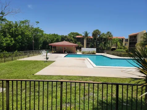 791 SE 1st Way Deerfield Beach FL 33441
