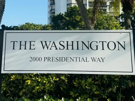 2000 Presidential Way West Palm Beach FL 33401