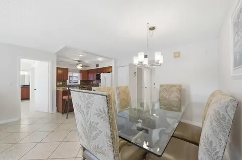 129 Piedmont C Delray Beach FL 33484