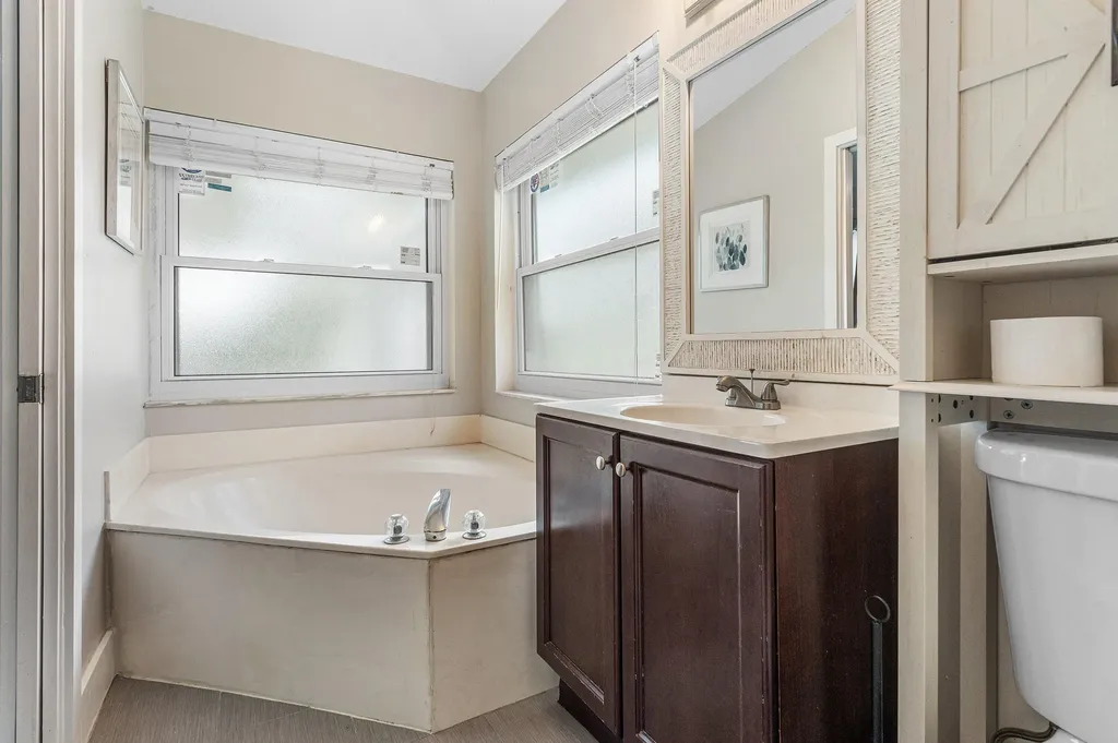 17105 N 70th Street Street N The Acreage FL 33470