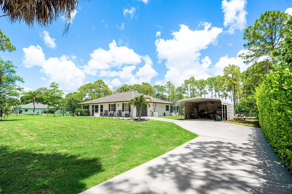 17105 N 70th Street Street N The Acreage FL 33470