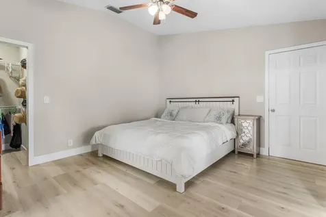 17105 N 70th Street Street N The Acreage FL 33470