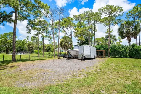 17105 N 70th Street Street N The Acreage FL 33470