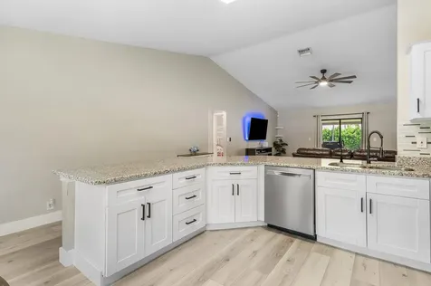 17105 N 70th Street Street N The Acreage FL 33470