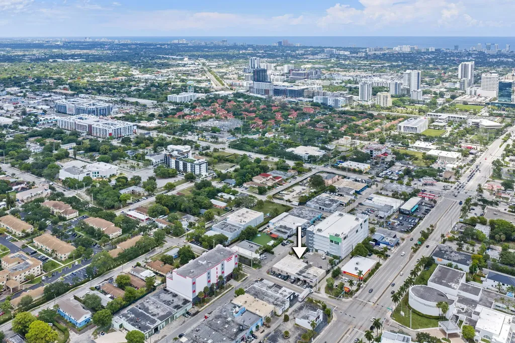832 NW 1st Street Fort Lauderdale FL 33311