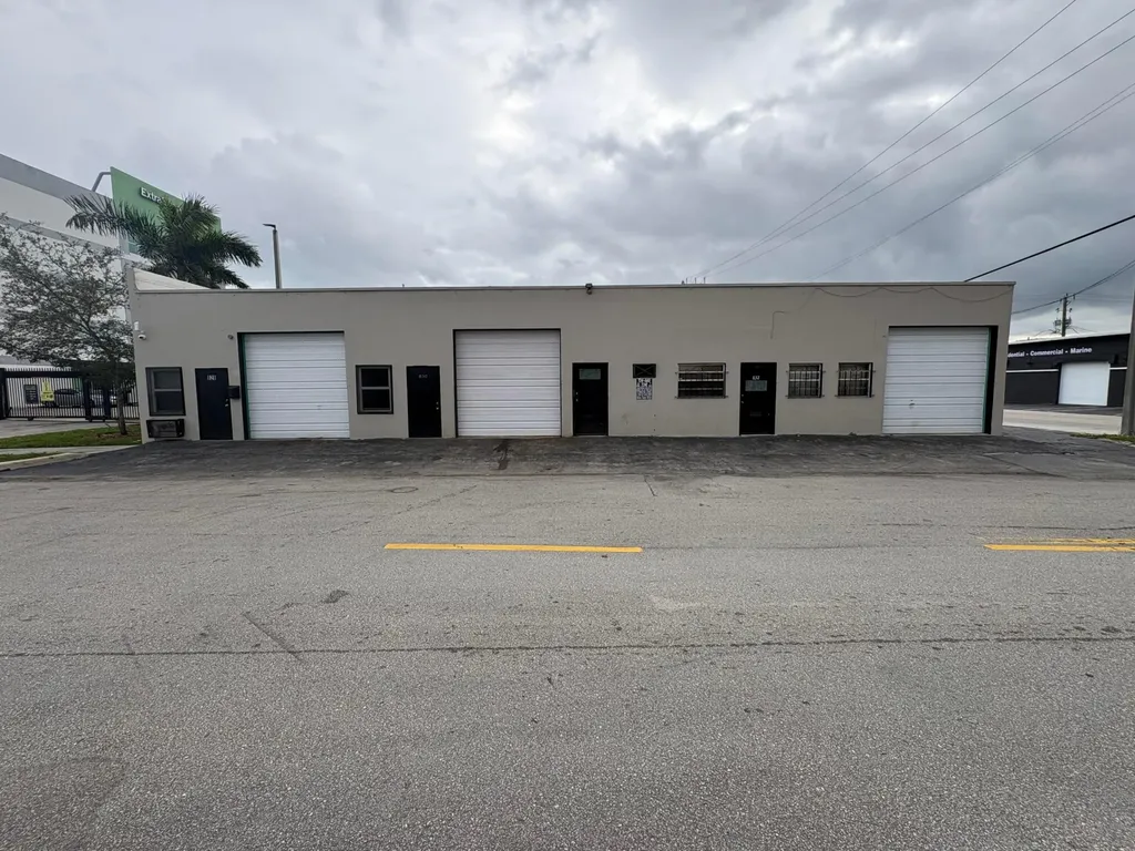 832 NW 1st Street Fort Lauderdale FL 33311