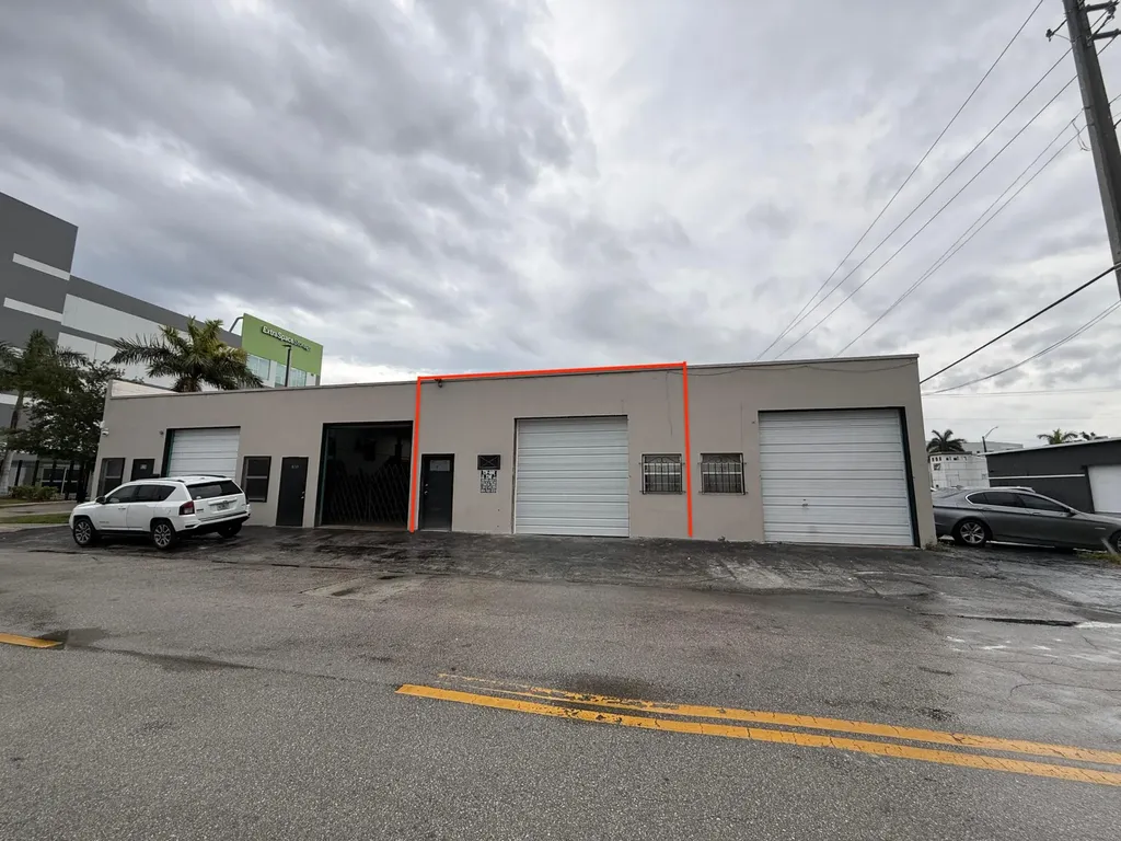 832 NW 1st Street Fort Lauderdale FL 33311