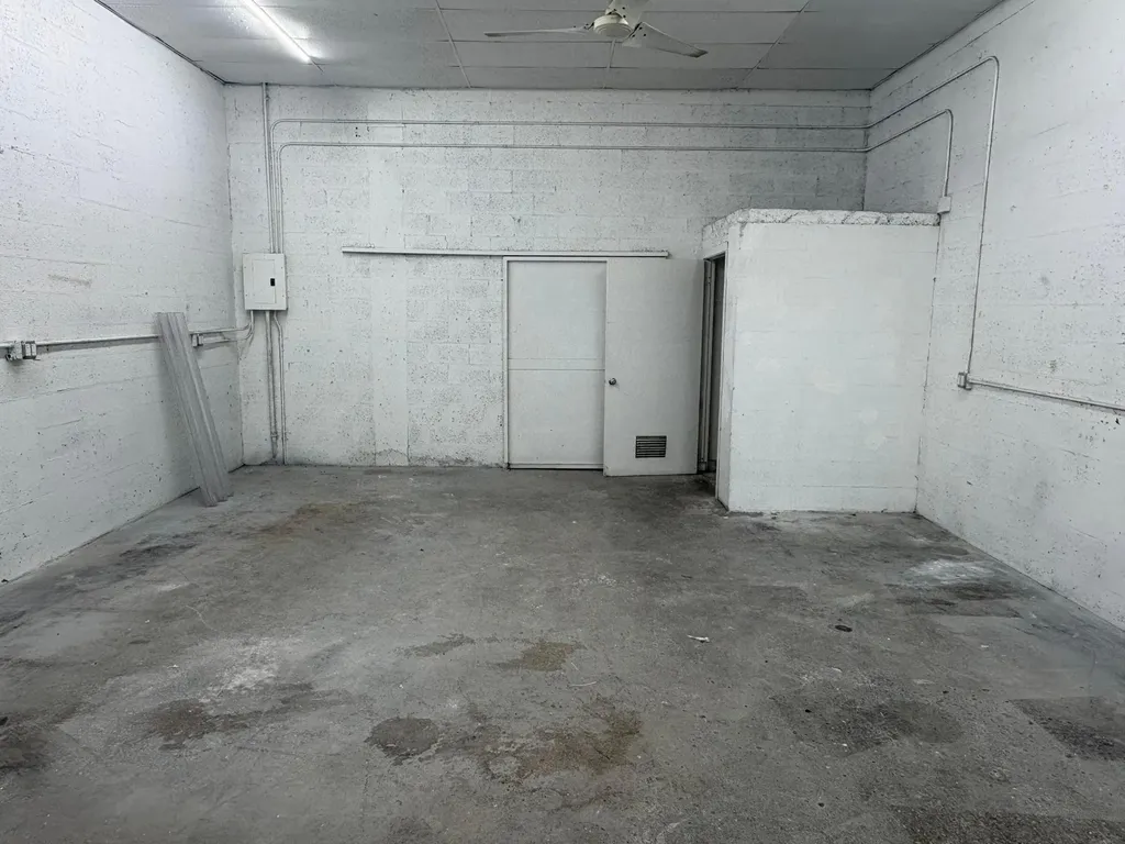 832 NW 1st Street Fort Lauderdale FL 33311