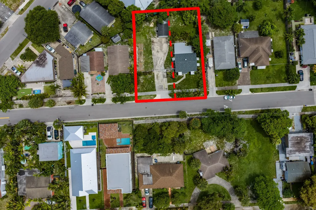 1007 Charles Street West Palm Beach FL 33401