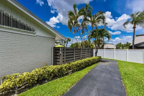 1801 S Us Highway 1 Jupiter FL 33477
