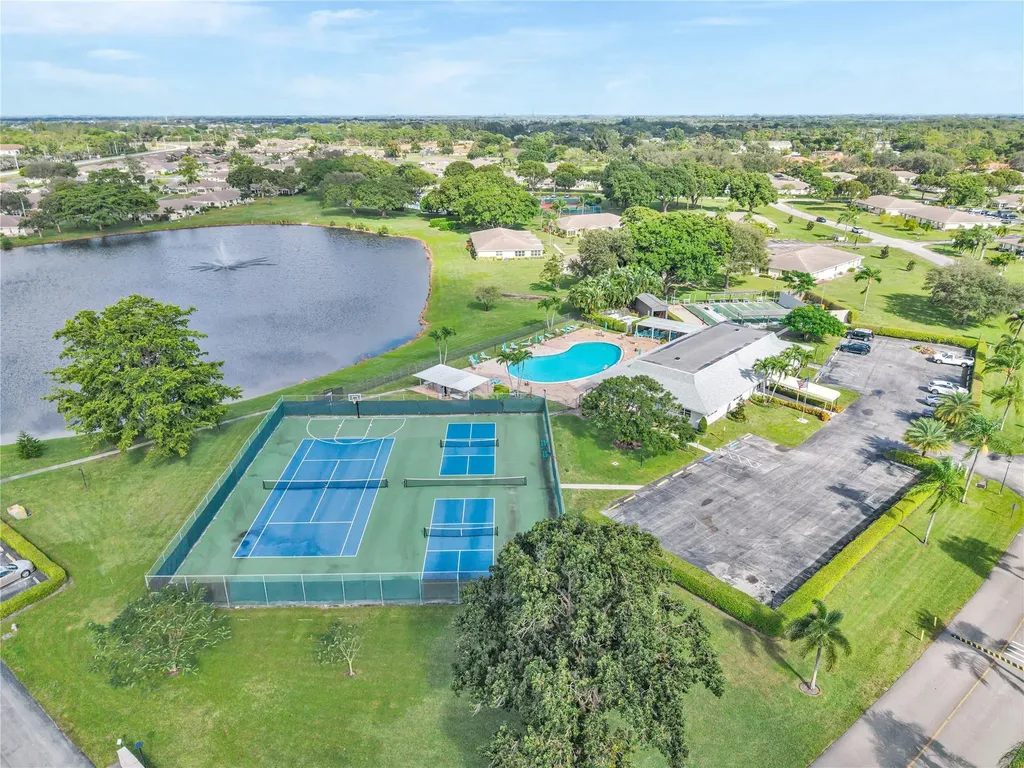 14620 Canalview Drive Delray Beach FL 33484