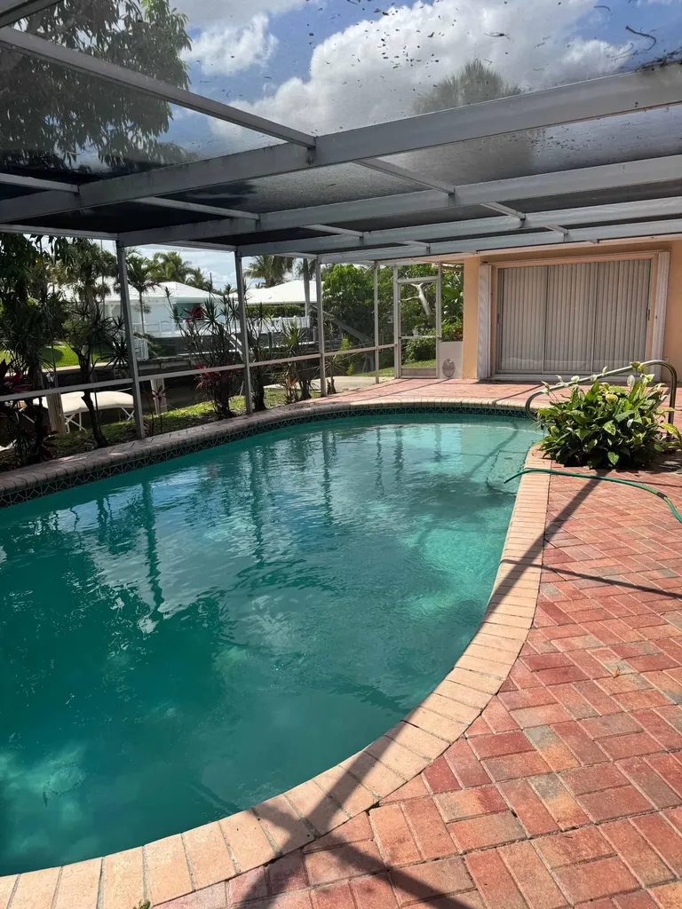 999 SW Pepperridge Terrace Boca Raton FL 33486