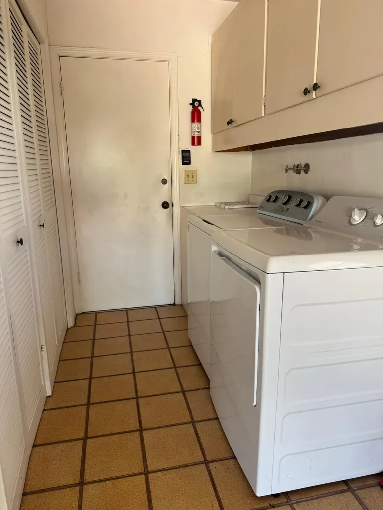 999 SW Pepperridge Terrace Boca Raton FL 33486