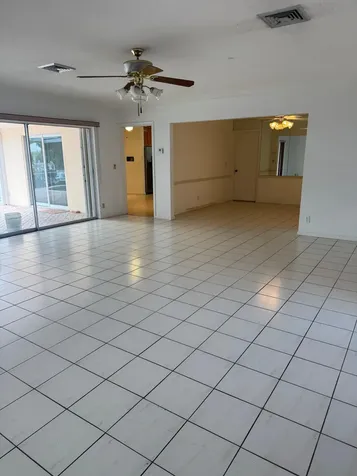999 SW Pepperridge Terrace Boca Raton FL 33486