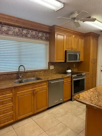 999 SW Pepperridge Terrace Boca Raton FL 33486
