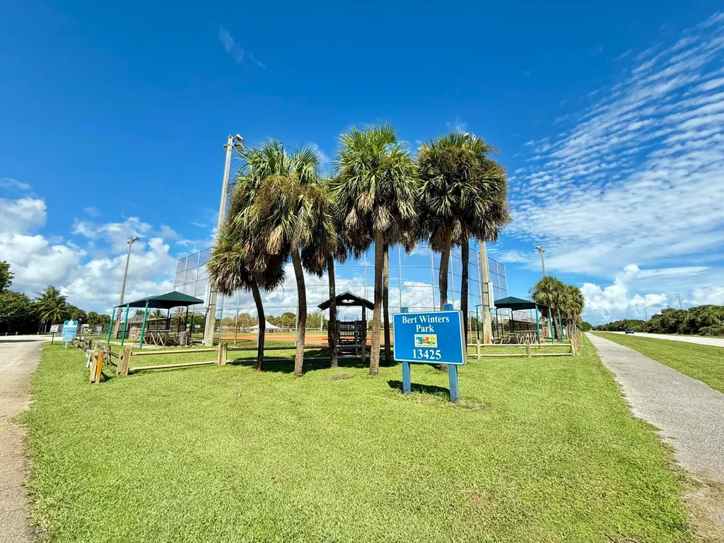 811 Oak Harbour Drive Juno Beach FL 33408
